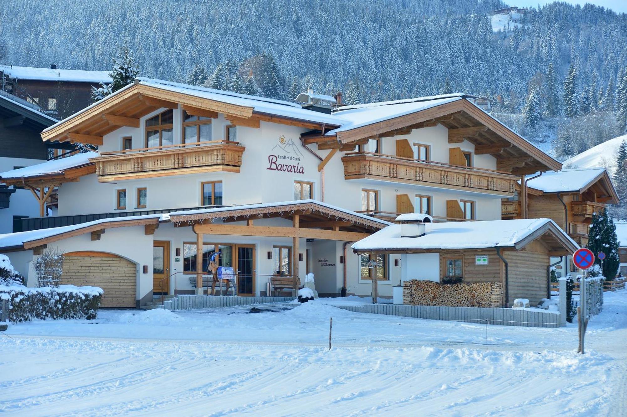 Hotel Garni Bavaria Ellmau Exteriör bild